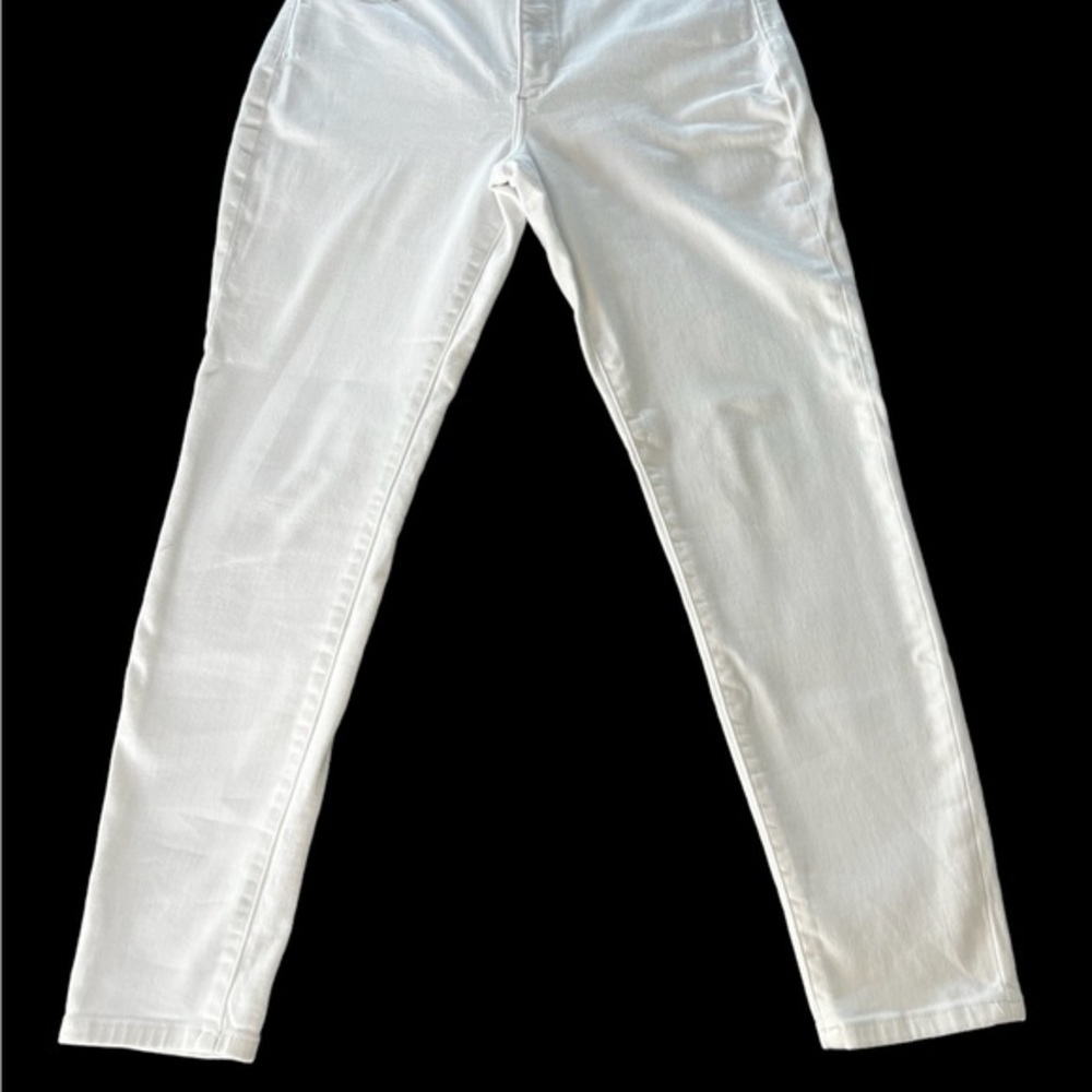 Banana Republic White Mid-Rise Skinny Denim - Picture 8 of 8